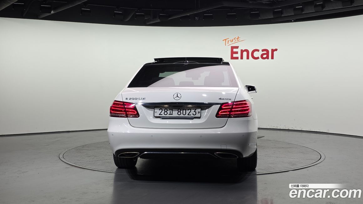 Mercedes-Benz E-Class 2014