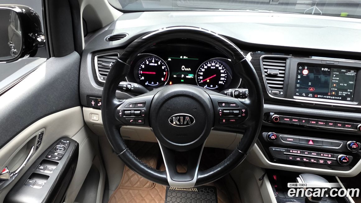Kia Canival 2019