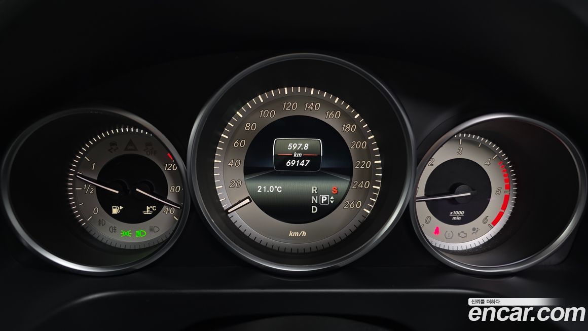 Mercedes-Benz E-Class 2014