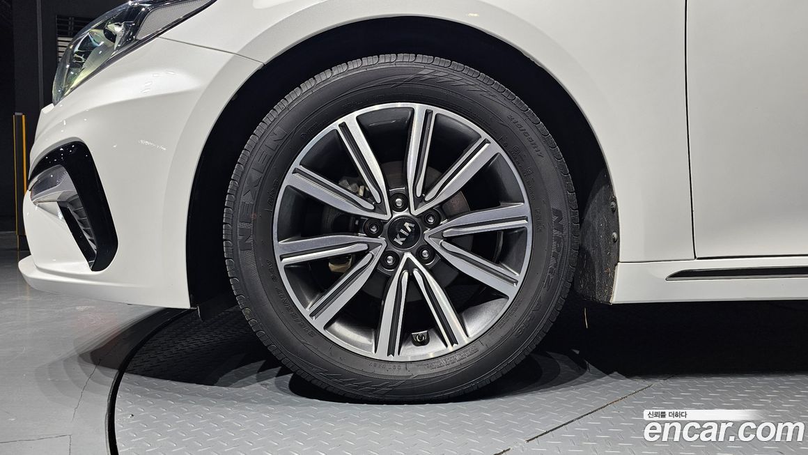 Kia K5 2019