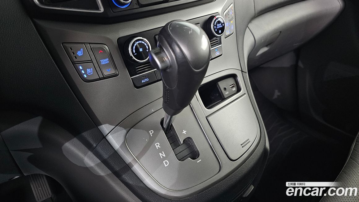 Hyundai Starex 2017