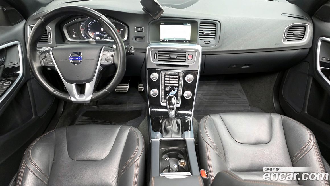 Volvo V60 2016