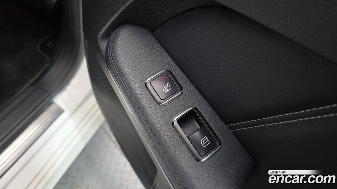 Mercedes-Benz E-Class 2014