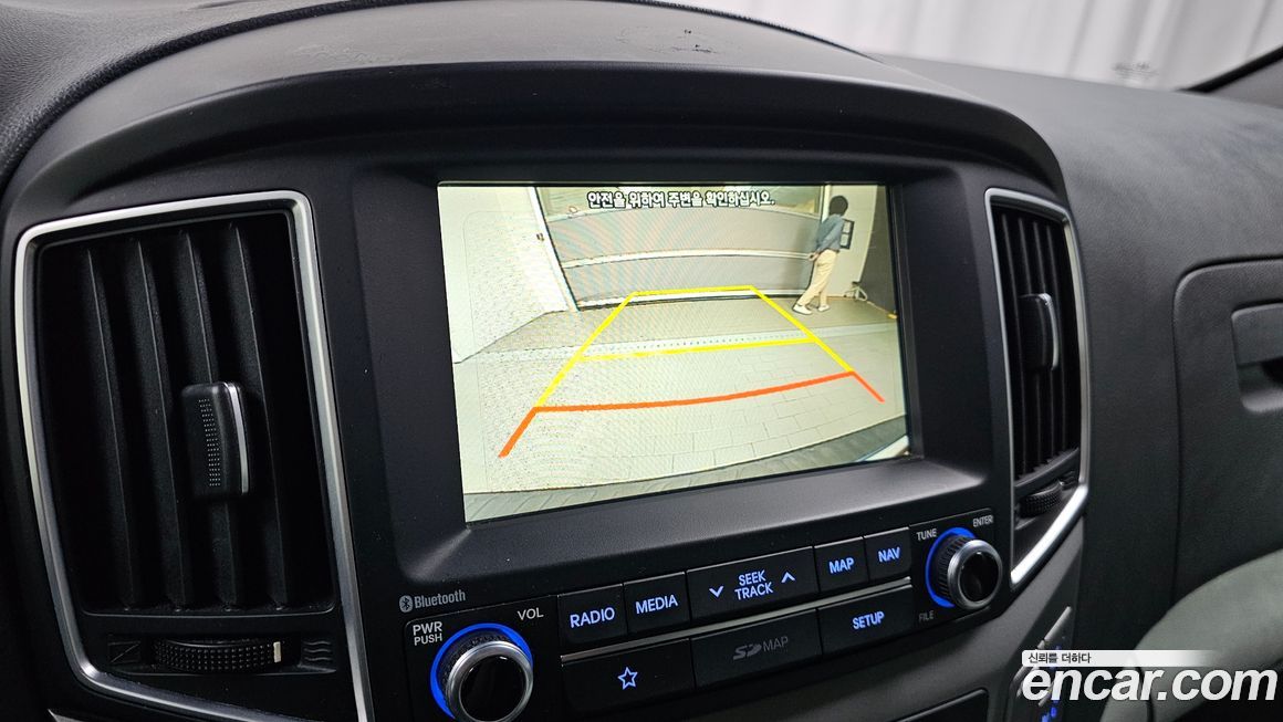 Hyundai Starex 2019