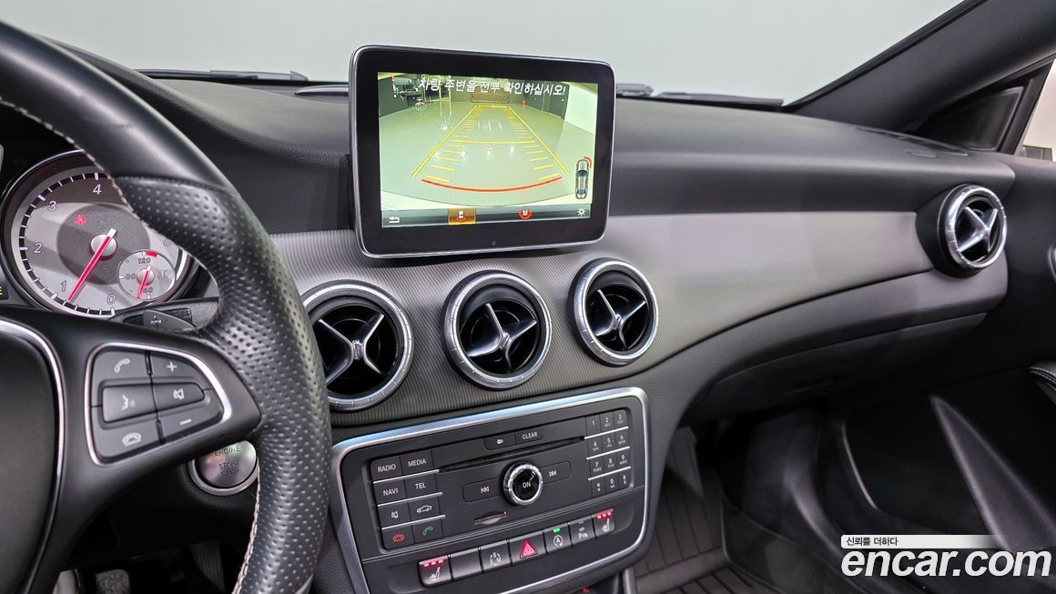 Mercedes-Benz CLA-Class 2015