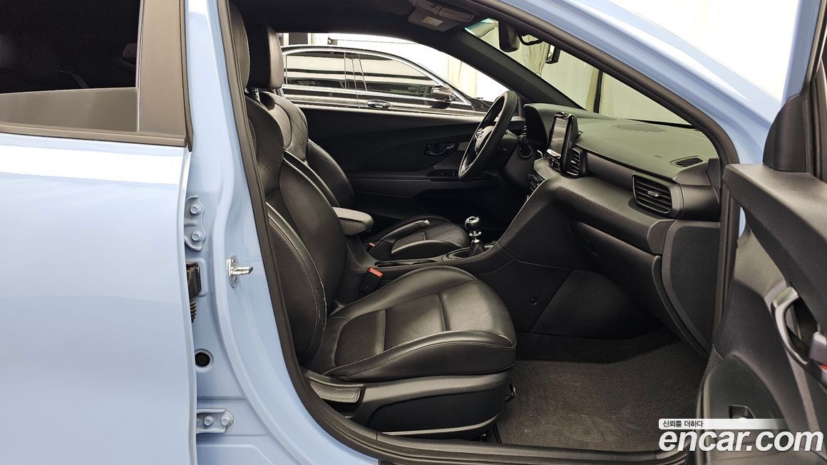 Hyundai Veloster 2019