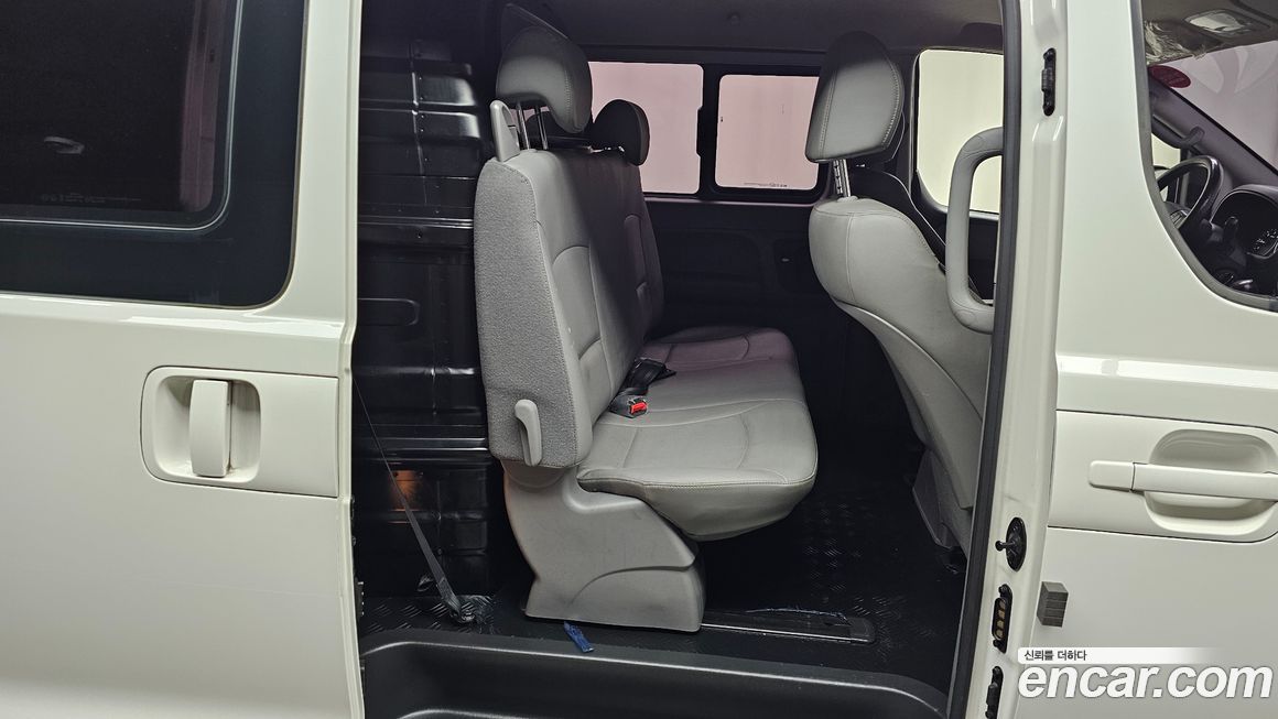 Hyundai Starex 2019