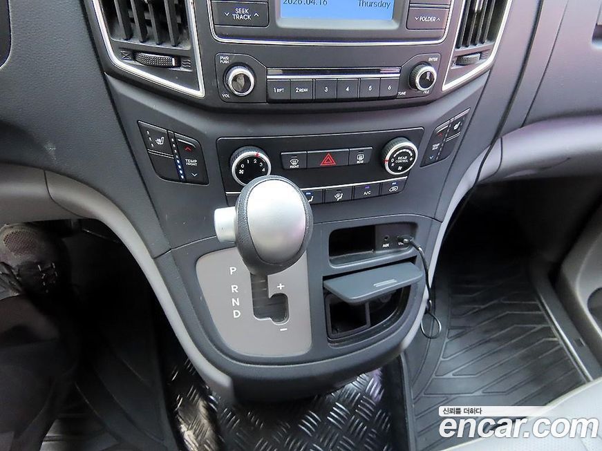 Hyundai Starex 2019