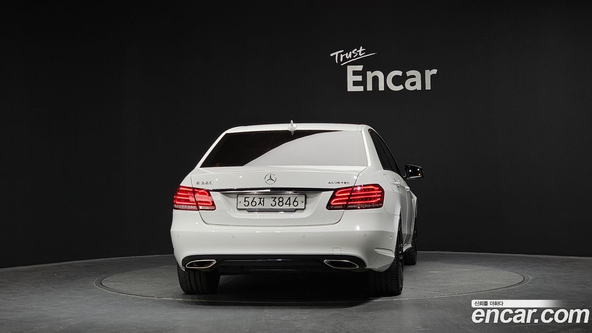 Mercedes-Benz E-Class 2016