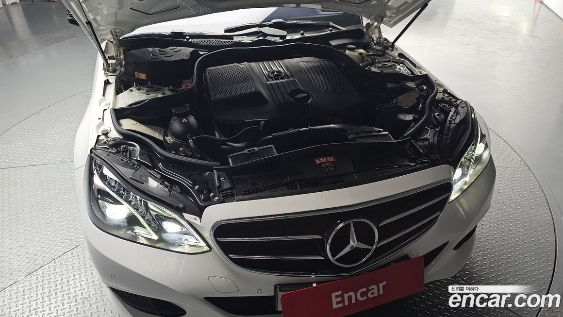 Mercedes-Benz E-Class 2016