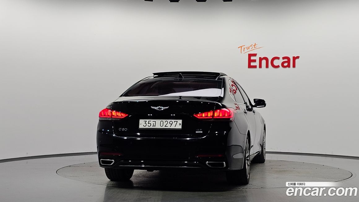 Hyundai Genesis 2016