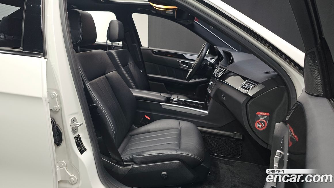 Mercedes-Benz E-Class 2016