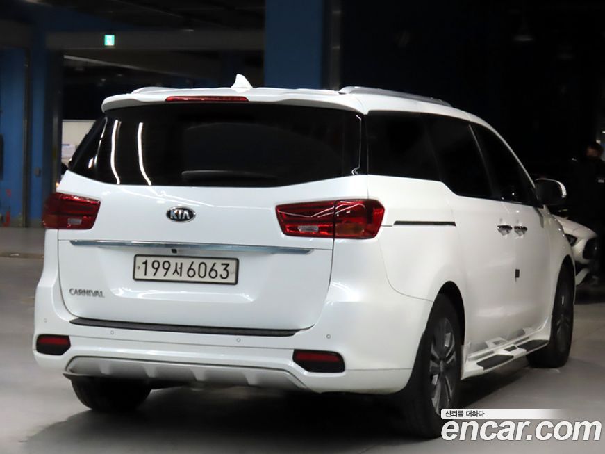 Kia Canival 2019