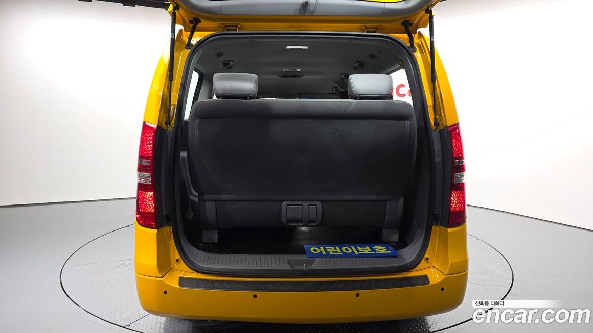 Hyundai Starex 2018