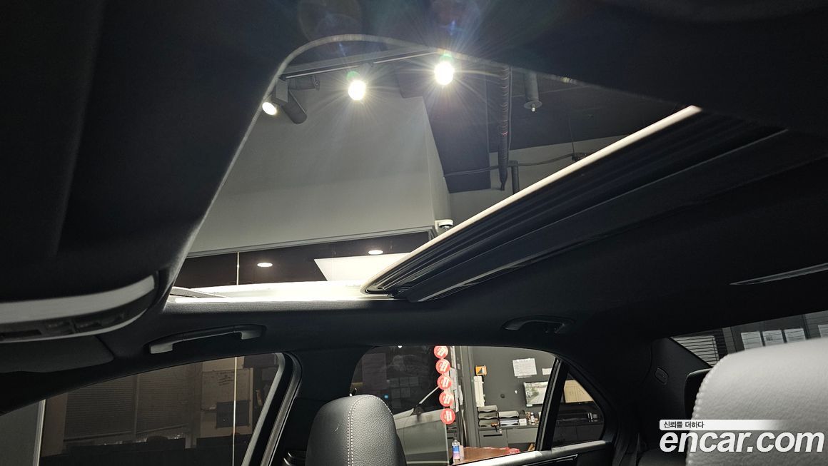 Mercedes-Benz E-Class 2016