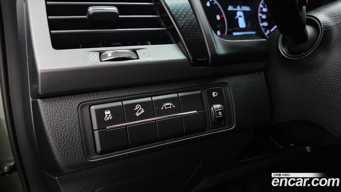 KG_Mobility_Ssangyong Rexton 2022