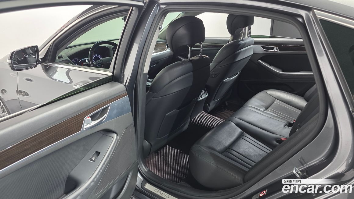 Genesis G80 2017