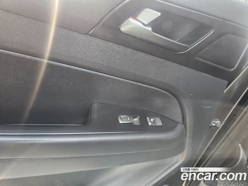 KG_Mobility_Ssangyong Rexton 2020