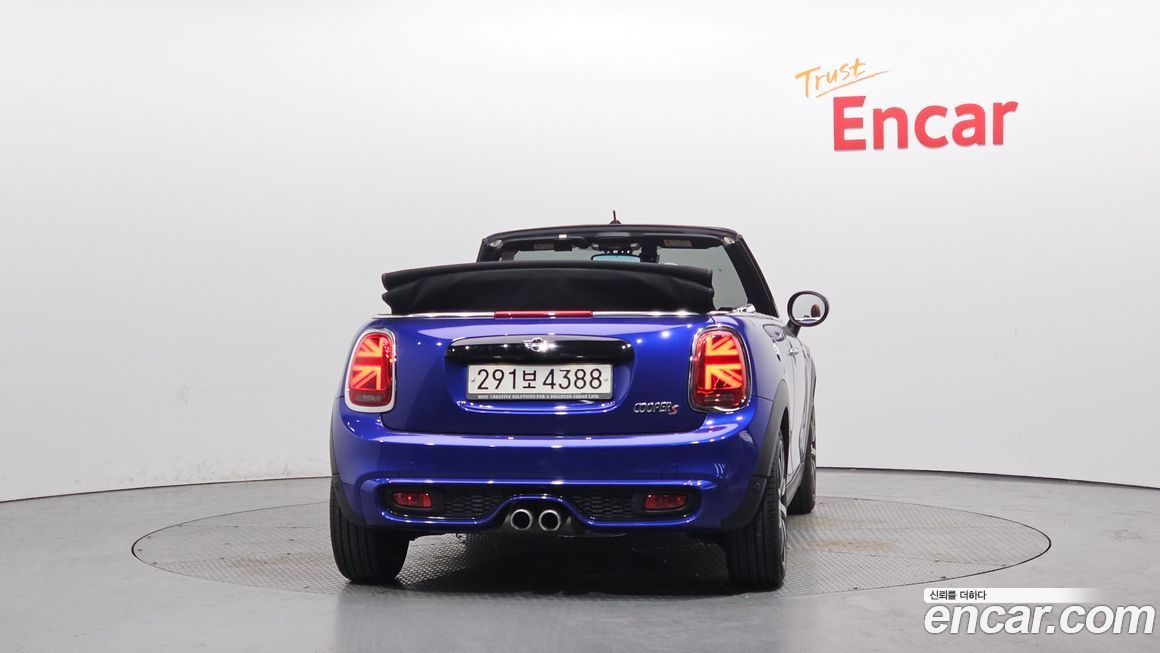 Mini Cooper Convertible 2020