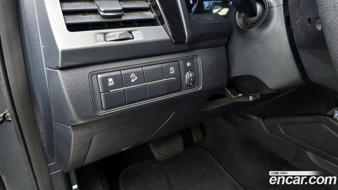 KG_Mobility_Ssangyong Rexton 2023