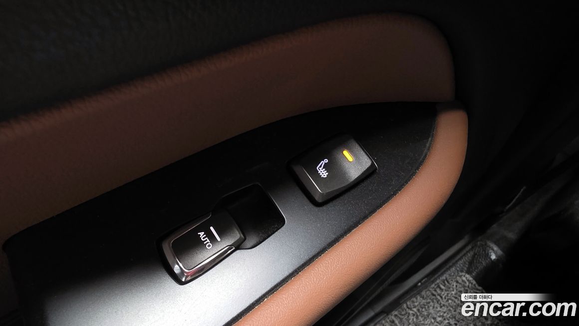 KG_Mobility_Ssangyong Rexton 2020