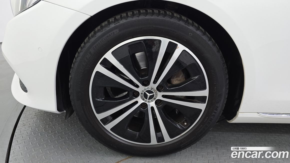 Mercedes-Benz E-Class 2019