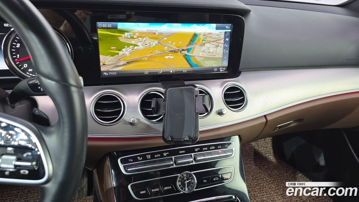 Mercedes-Benz E-Class 2019