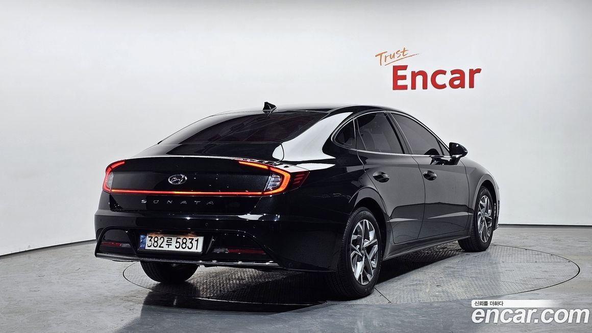Hyundai Sonata 2022