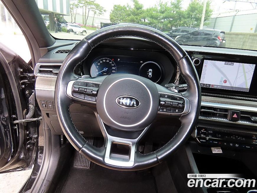 Kia K5 2021