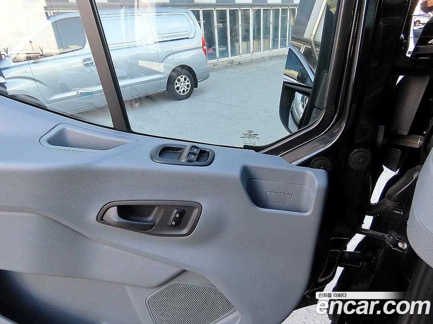 Ford Transit 2016