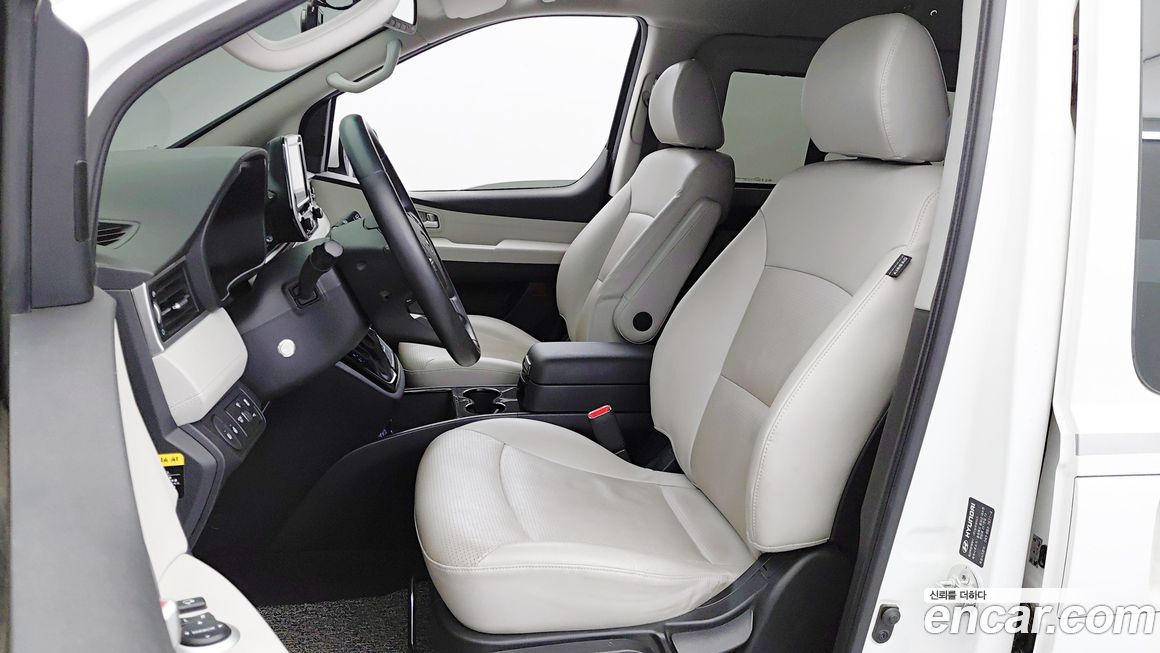 Hyundai Starex 2020