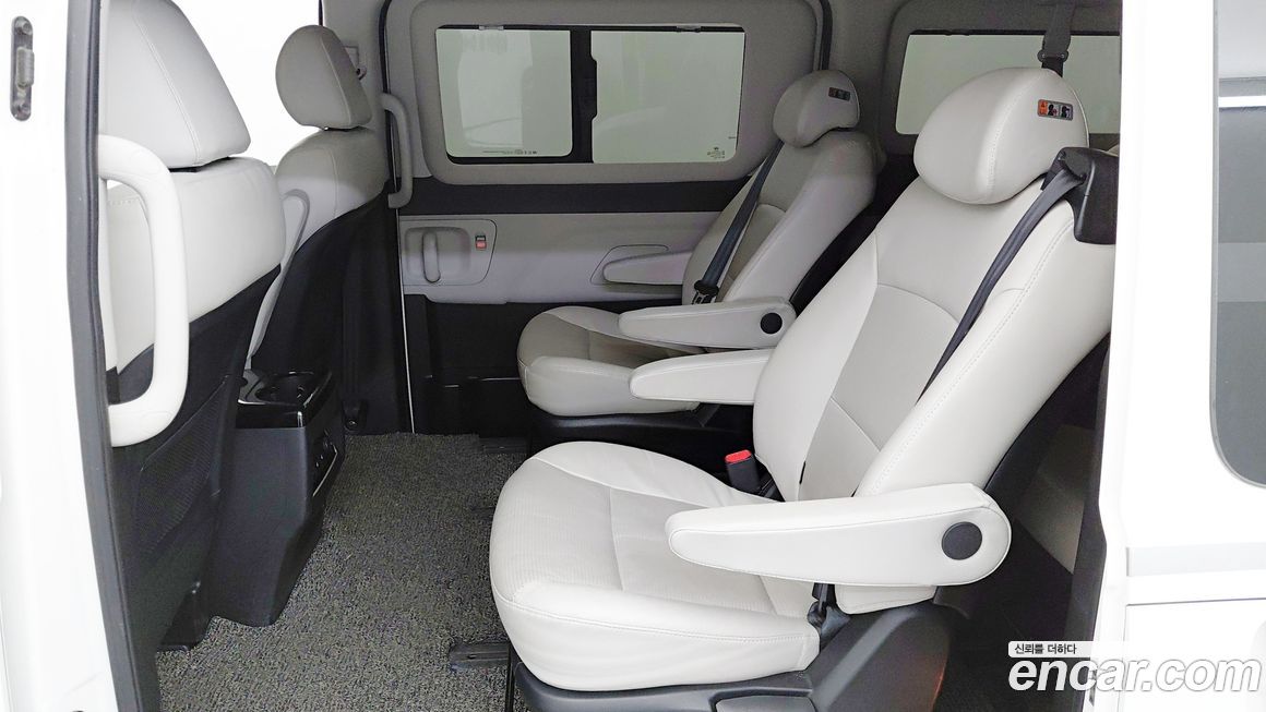 Hyundai Starex 2020