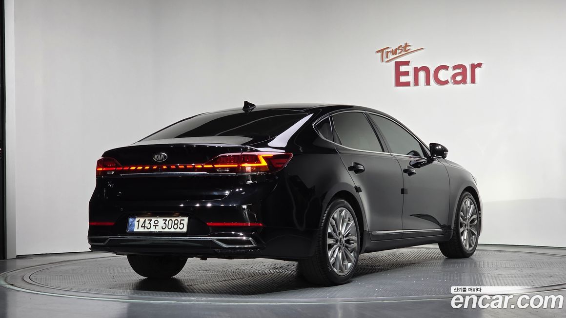 Kia K7 2021