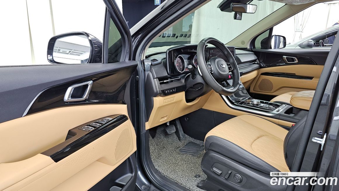 Kia Canival 2021