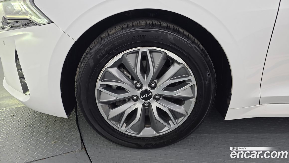 Kia K5 2023