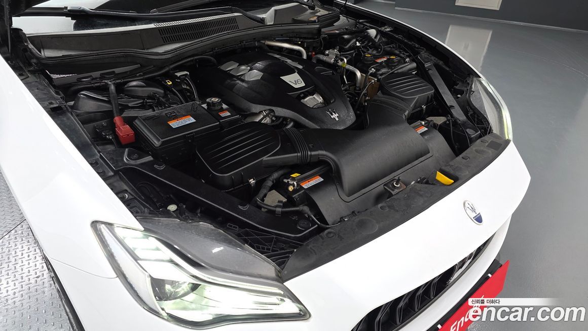 Maserati Quattroporte 2017