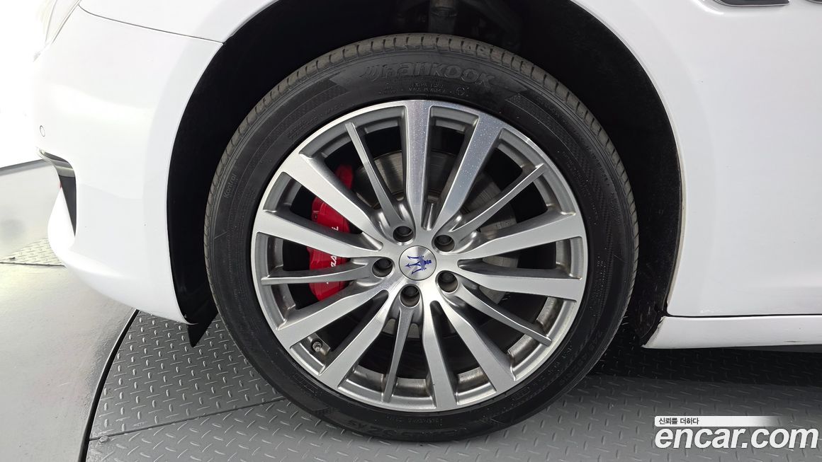 Maserati Quattroporte 2017