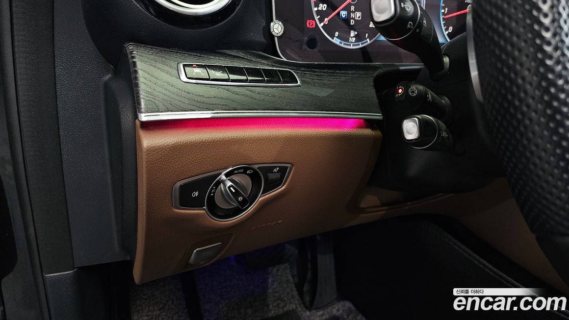 Mercedes-Benz E-Class 2018