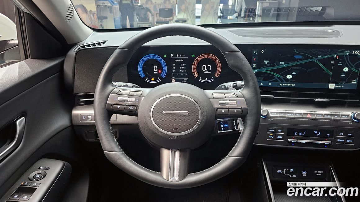 Hyundai Kona 2025
