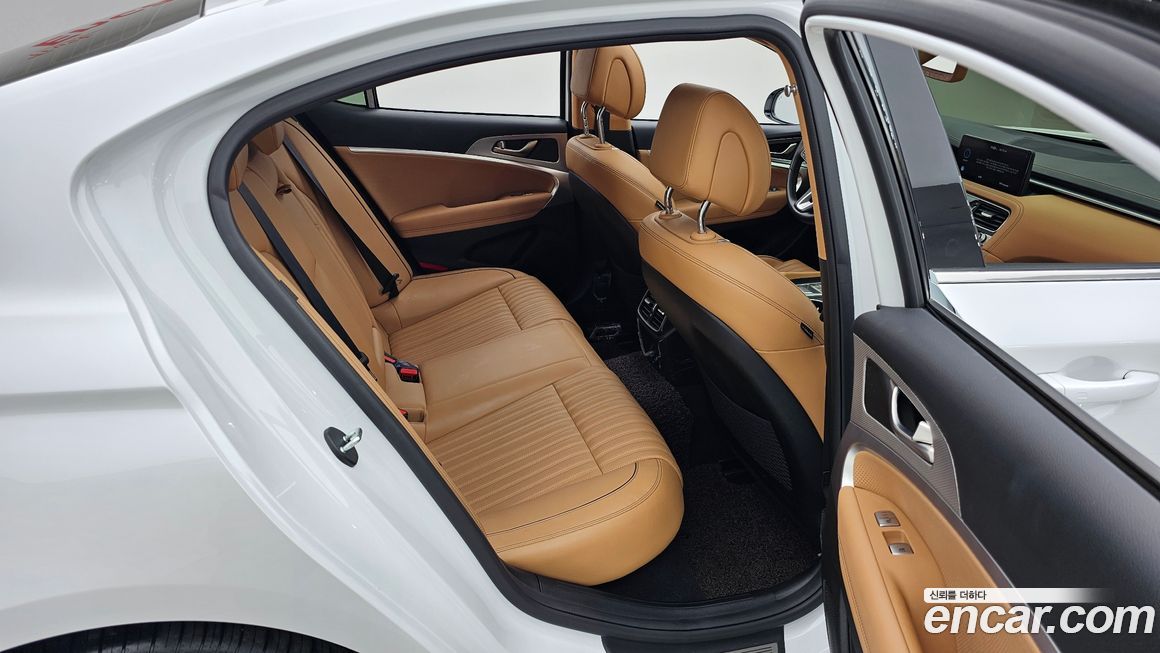 Genesis G70 2021