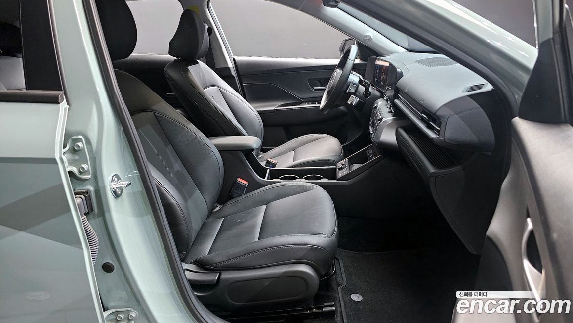 Hyundai Kona 2025