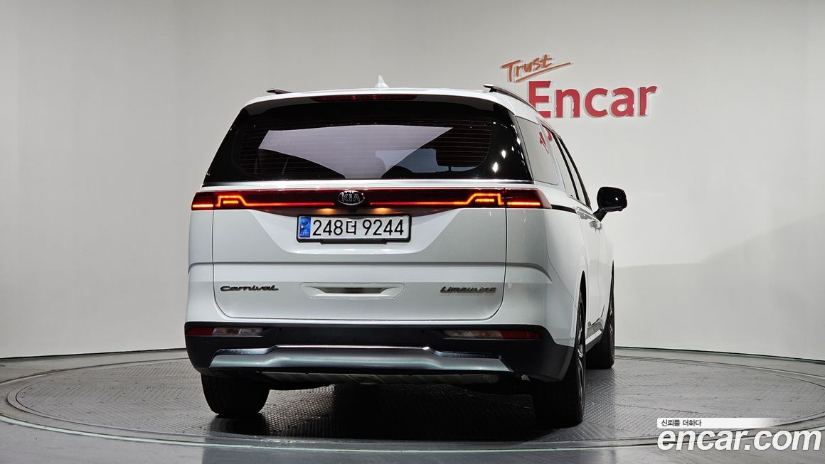 Kia Canival 2021