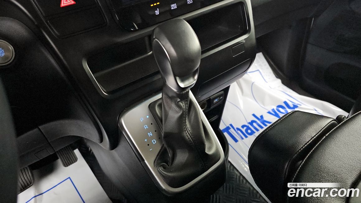 Hyundai Staria 2022