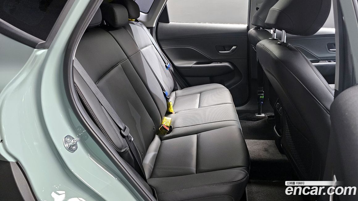 Hyundai Kona 2025