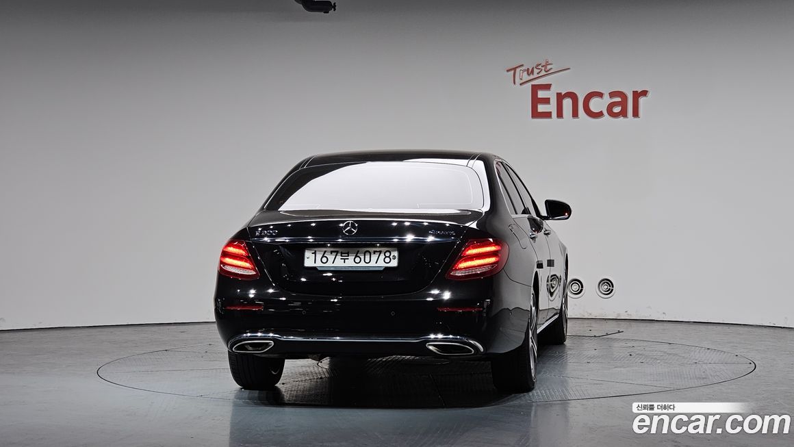 Mercedes-Benz E-Class 2018