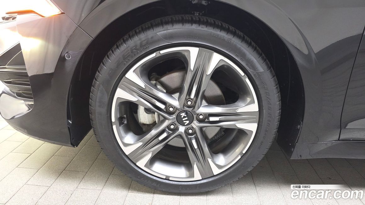Kia K5 2021