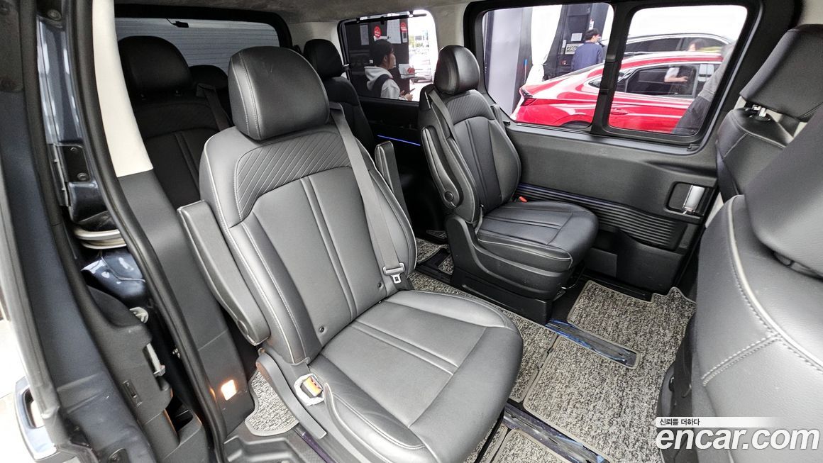 Hyundai Staria 2022