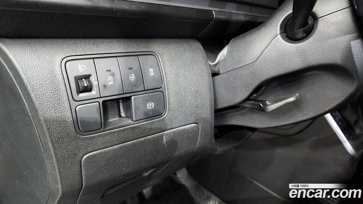 Hyundai Staria 2022