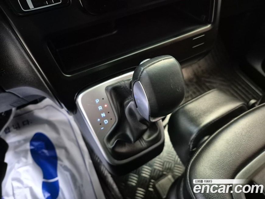 Hyundai Staria 2023