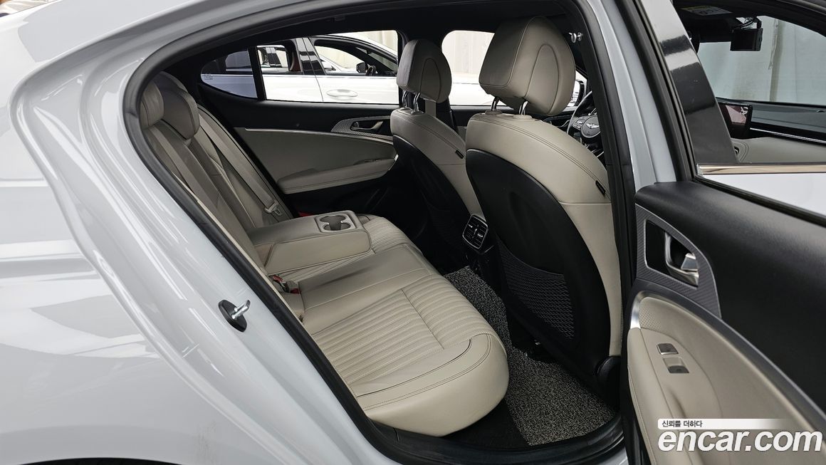 Genesis G70 2021
